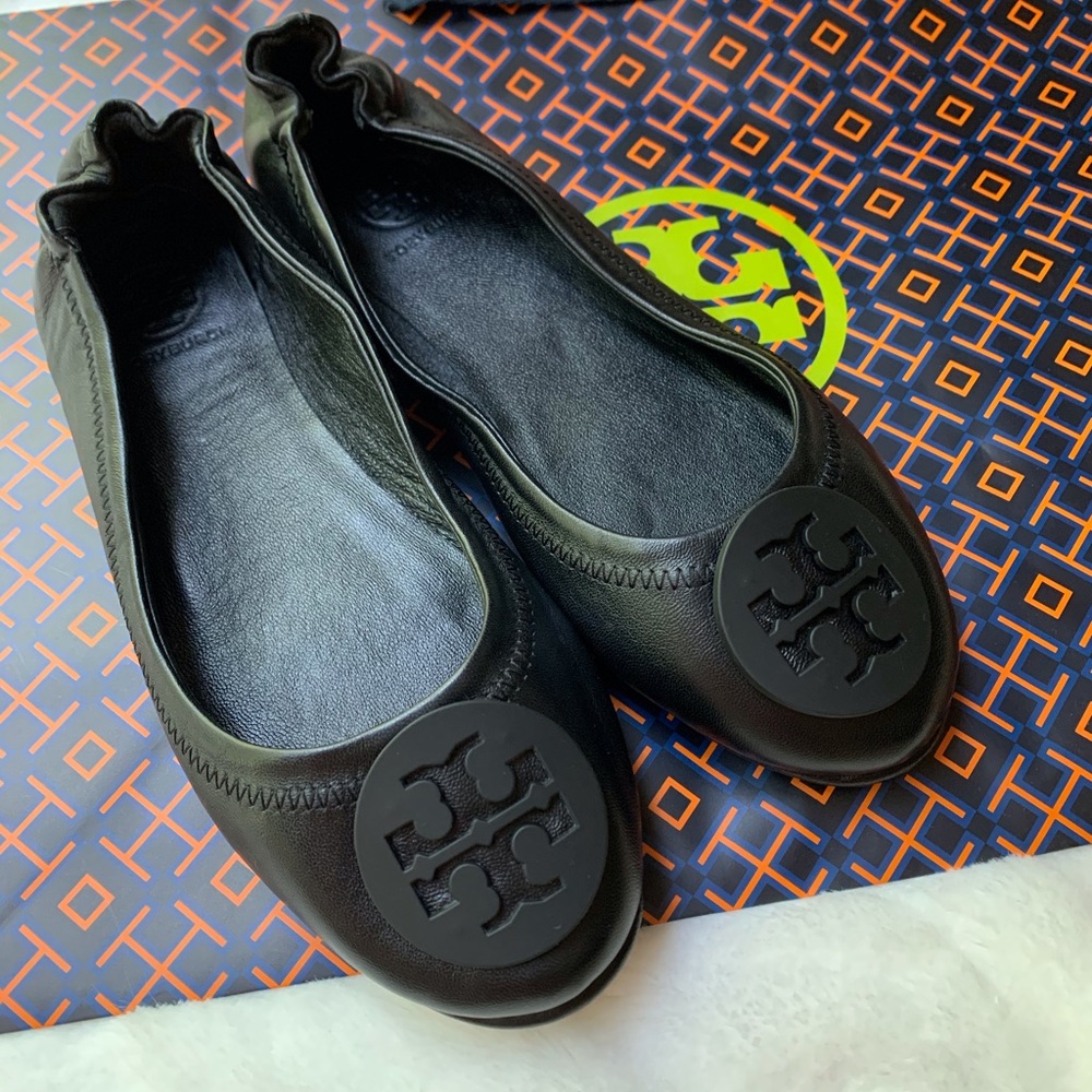 Tory Burch Minnie Flat Black